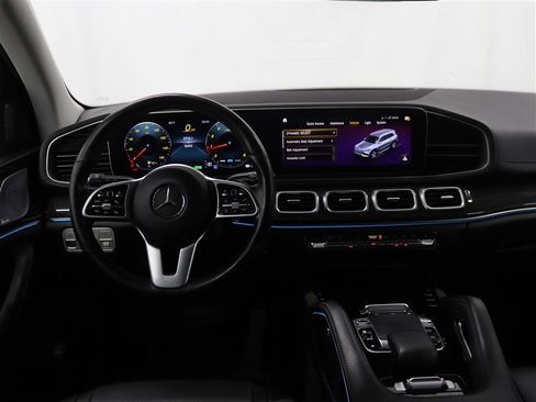 Used 2020 Mercedes-Benz GLS 450 4MATIC image 40