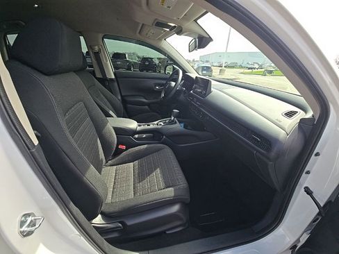 Used 2025 Honda HR-V LX image 29
