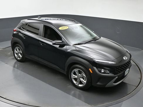 Used 2023 Hyundai Kona SEL w/ Cargo Package image 3