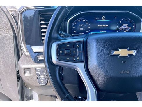 Used 2024 Chevrolet Silverado 3500 LTZ w/ LTZ Convenience Package AWD/4WD image 20