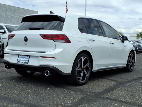 New 2026 Volkswagen GTI SE FWD image 4