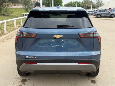 Used 2026 Chevrolet Equinox LT w/ Safety and Technology Package image 5