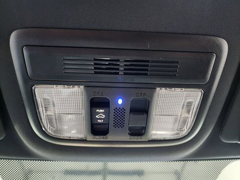 Used 2018 Honda Civic EX image 36