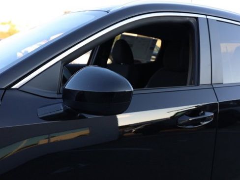 New 2026 Nissan Kicks SV image 12