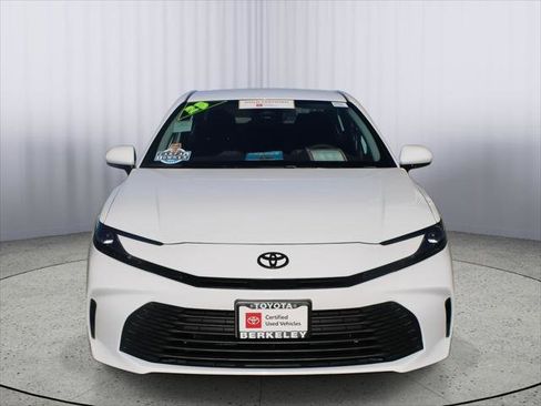 Certified 2025 Toyota Camry LE image 3