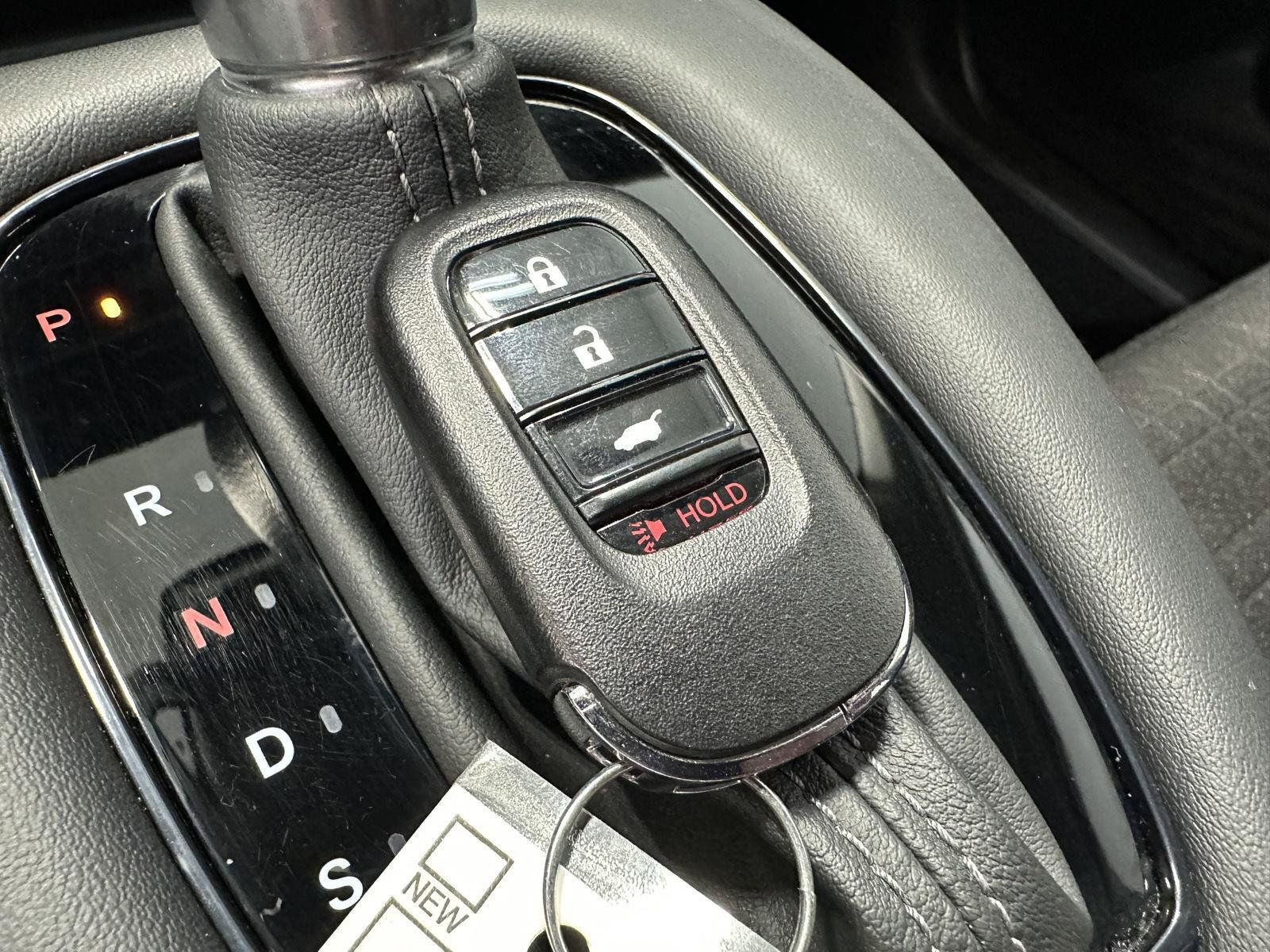Certified 2025 Honda HR-V LX image 24