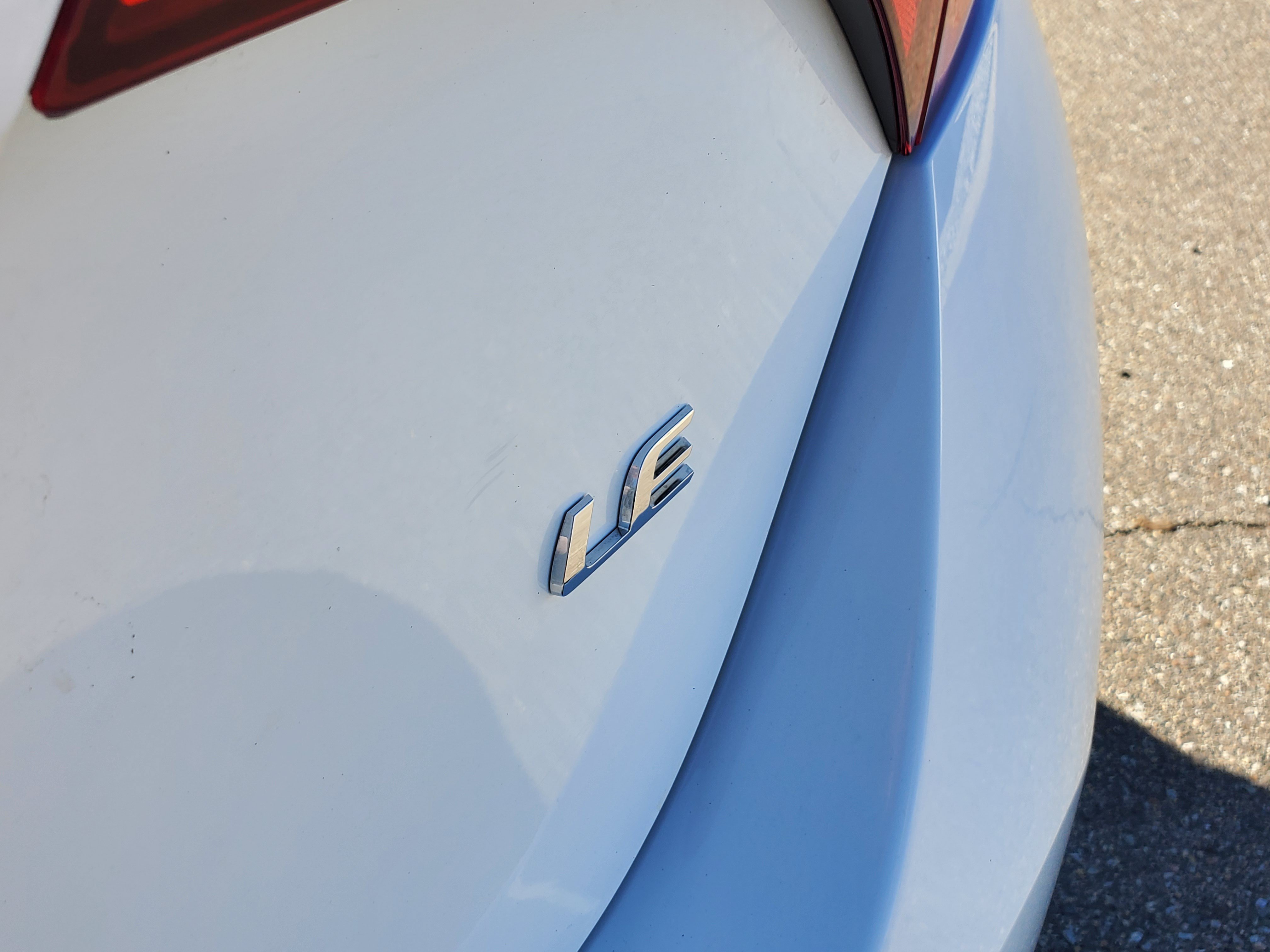 Used 2018 Toyota Corolla LE FWD image 33