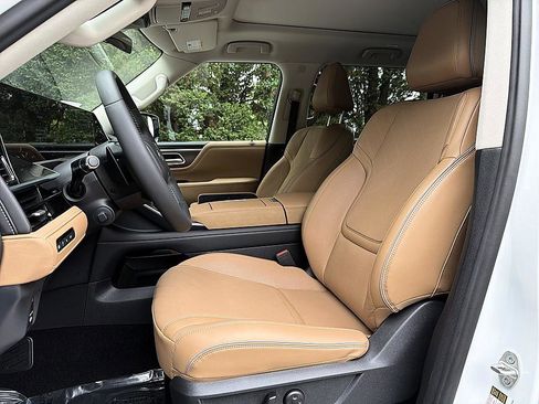 New 2026 INFINITI QX80 Luxe w/ Cargo Package AWD/4WD image 11