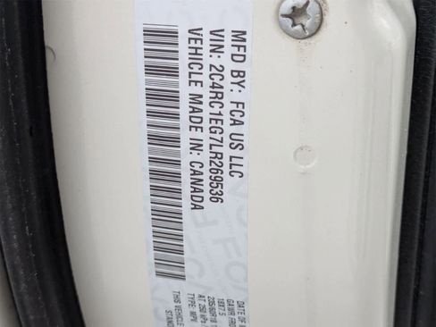 Used 2020 Chrysler Pacifica Touring-L Plus image 10