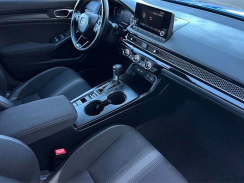 Certified 2024 Honda Civic Sport image 17