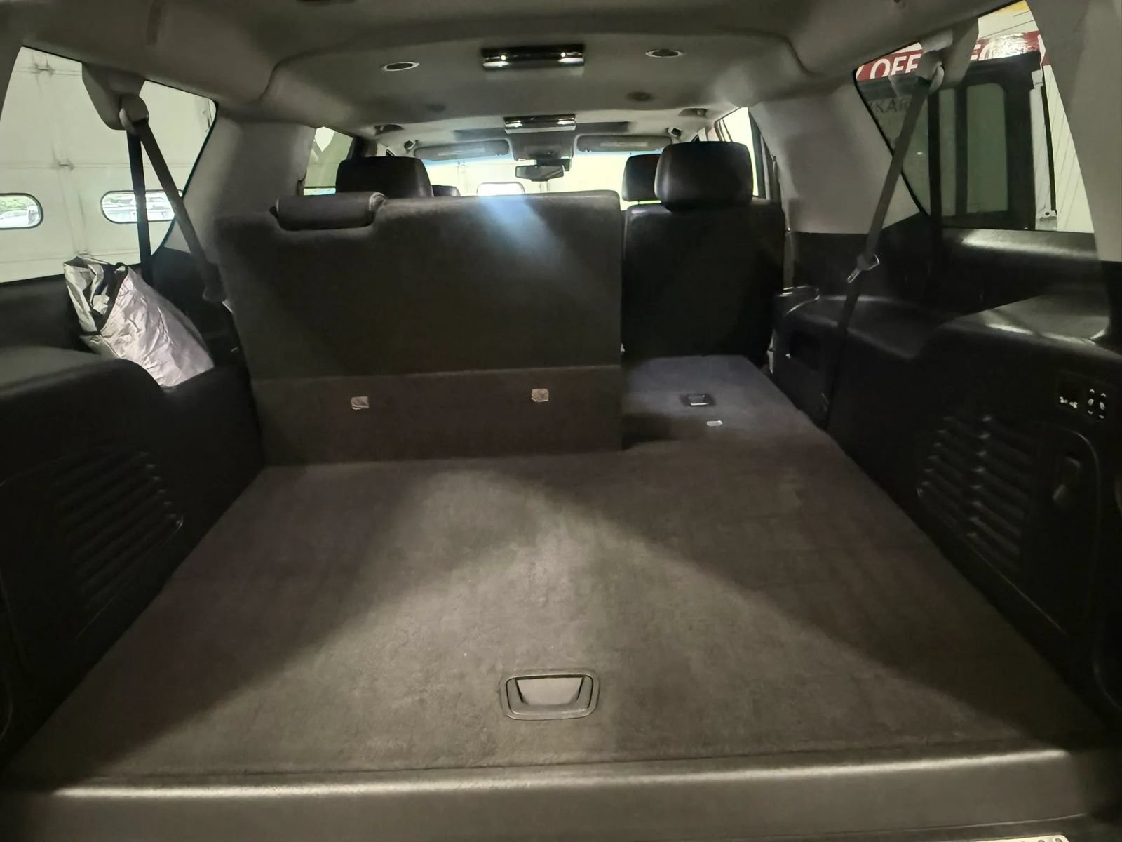 Used 2019 Chevrolet Suburban LT AWD/4WD image 24