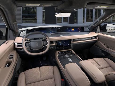 New 2025 Lincoln Navigator Black Label image 9