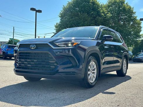 Certified 2024 Toyota Grand Highlander AWD image 1