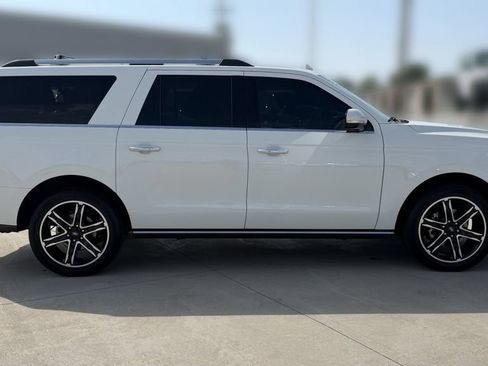 Used 2021 Ford Expedition Max Limited AWD/4WD image 6