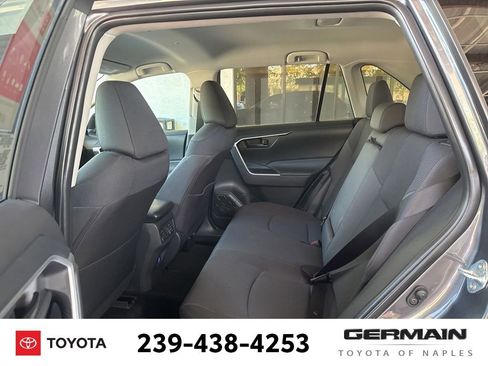 Used 2025 Toyota RAV4 LE AWD/4WD image 18