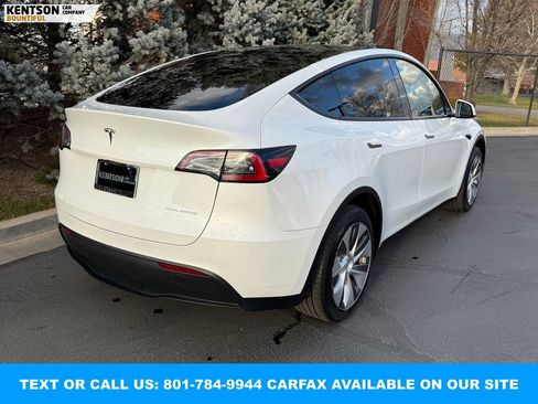 Used 2023 Tesla Model Y Long Range image 8