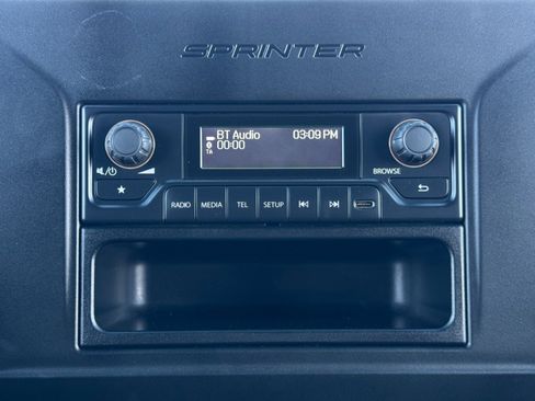 Used 2021 Mercedes-Benz Sprinter 2500 w/ Charging Package, Dashboard image 22