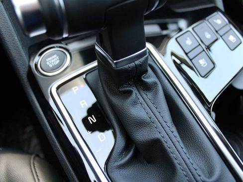 New 2024 Kia Sportage SX image 61