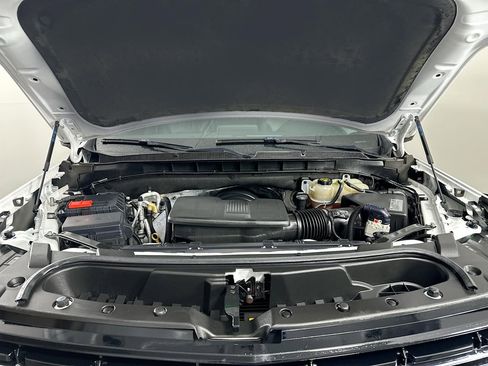 Used 2021 Chevrolet Suburban LT image 20