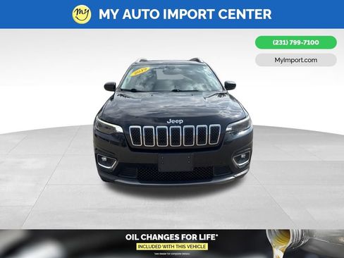 Used 2019 Jeep Cherokee Limited AWD/4WD image 2