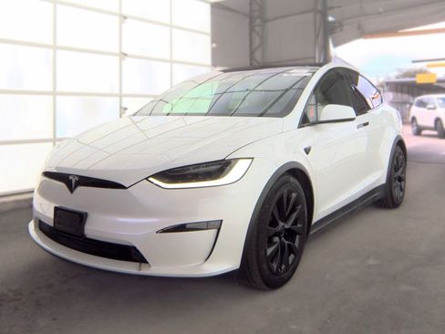 Used 2023 Tesla Model X AWD/4WD image 1