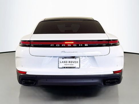 Used 2024 Porsche Panamera RWD image 6