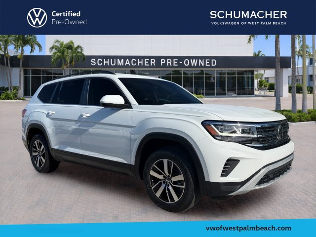 Certified 2022 Volkswagen Atlas SE FWD image 1