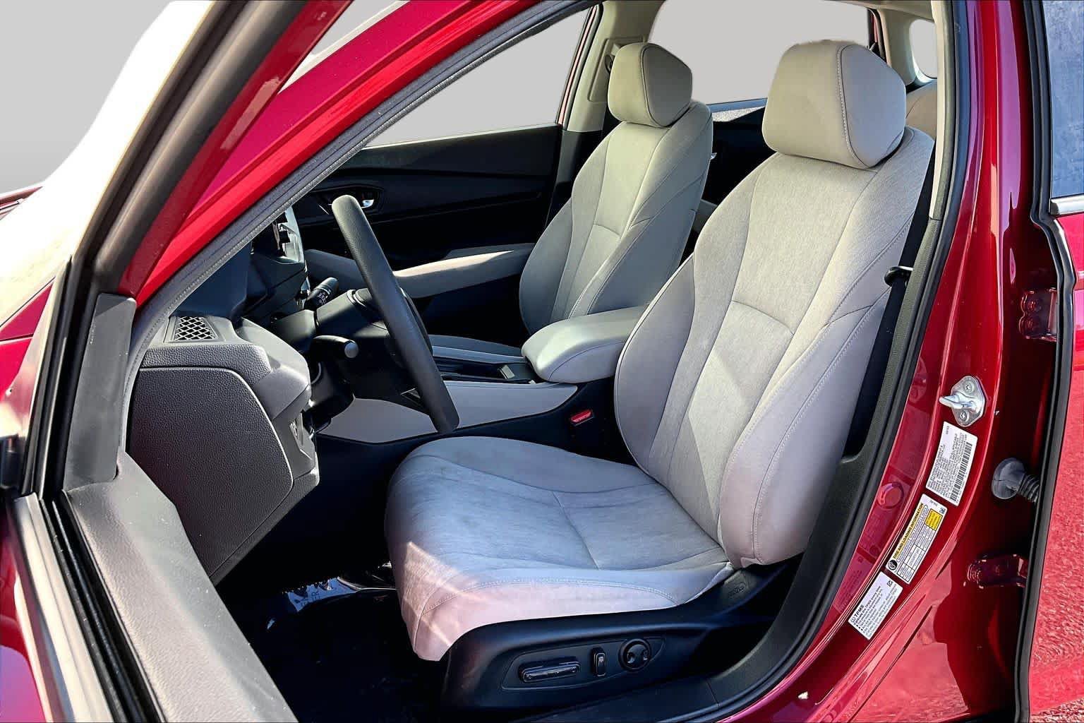 Used 2023 Honda Accord EX image 8