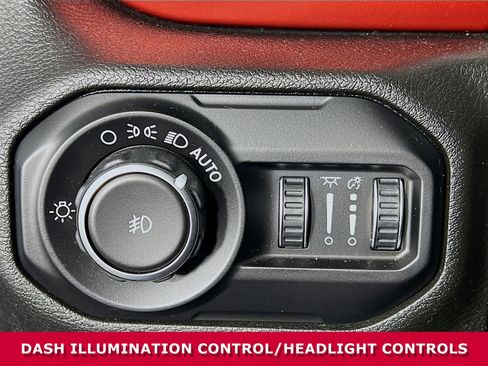 Used 2018 Jeep Wrangler Unlimited Rubicon image 14