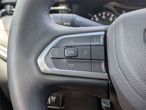 Used 2025 Jeep Compass Limited AWD/4WD image 27