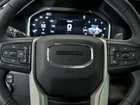 New 2026 GMC Sierra 1500 Denali w/ Denali Reserve Package AWD/4WD image 15