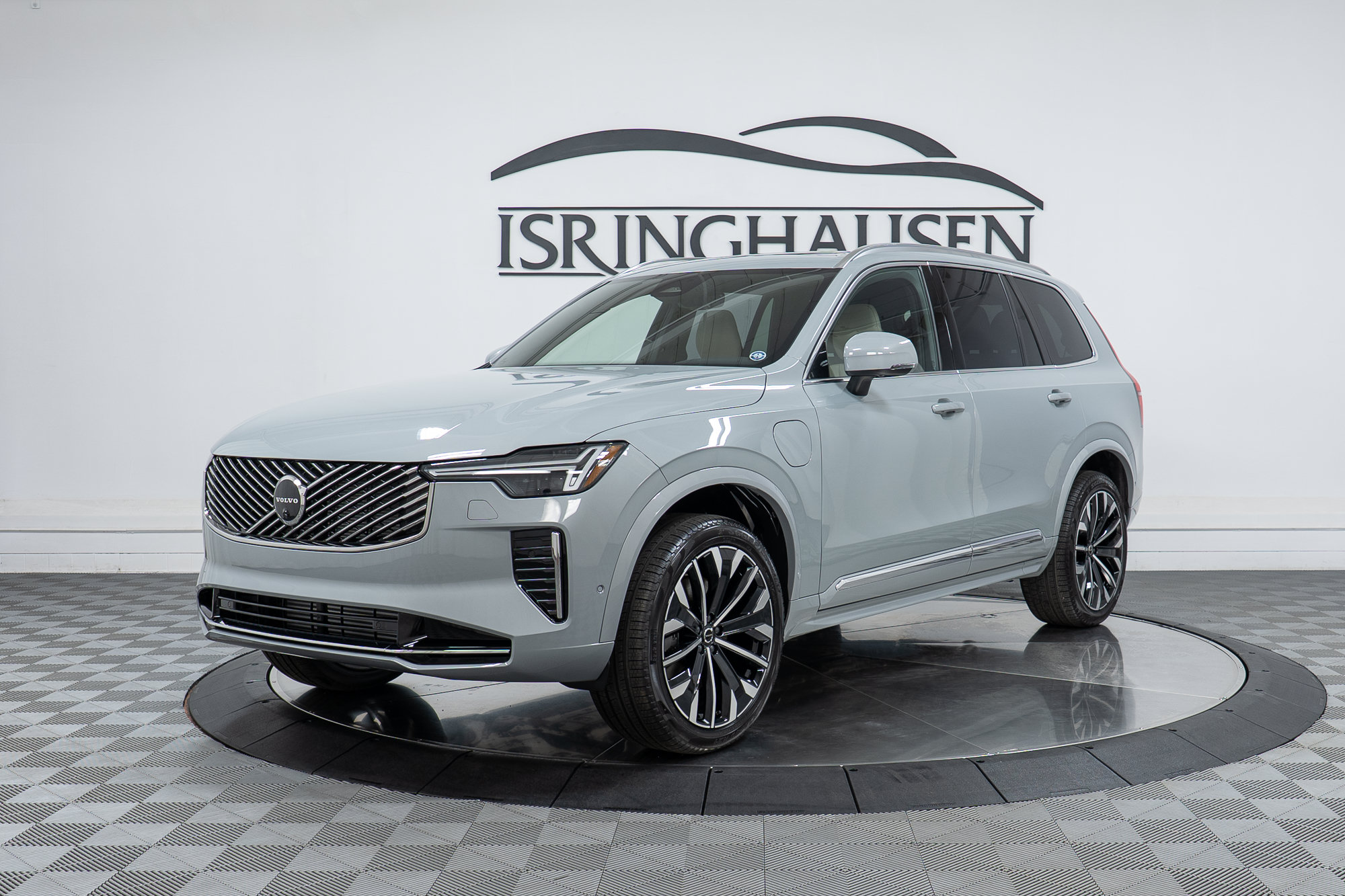 New 2026 Volvo XC90 T8 Plus w/ Protection Package Premier AWD/4WD image 1