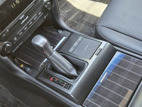 Used 2022 Lexus GX 460 Premium w/ Premium Package image 9