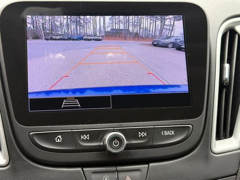 Used 2023 Chevrolet Malibu LT image 27