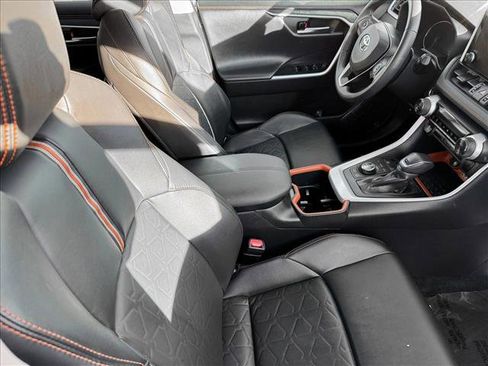 Used 2024 Toyota RAV4 Adventure image 19