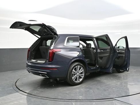 New 2025 Cadillac XT6 Premium Luxury w/ Technology Package image 39