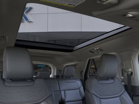 New 2026 Ford Explorer Active w/ Active Comfort Package AWD/4WD image 22