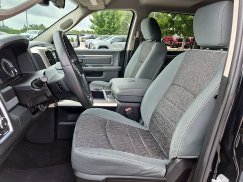 Used 2015 RAM 1500 Lone Star AWD/4WD image 23