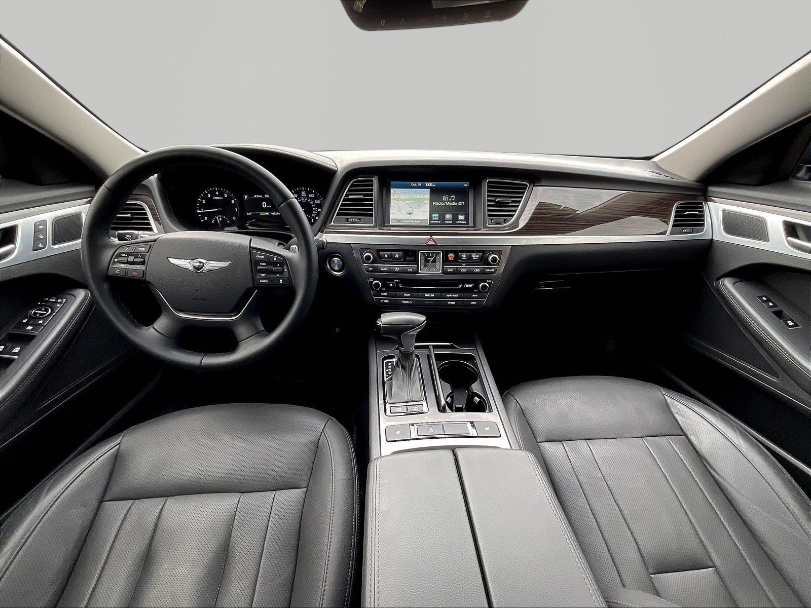 Used 2018 Genesis G80 3.8 AWD/4WD image 6