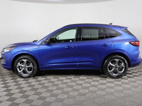 Used 2023 Ford Escape ST-Line w/ Tech Pack #1 AWD/4WD image 17
