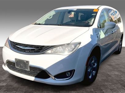 Used 2017 Chrysler Pacifica Touring Plus