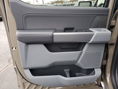 New 2026 Ford F150 XLT w/ Equipment Group 302A MID image 44