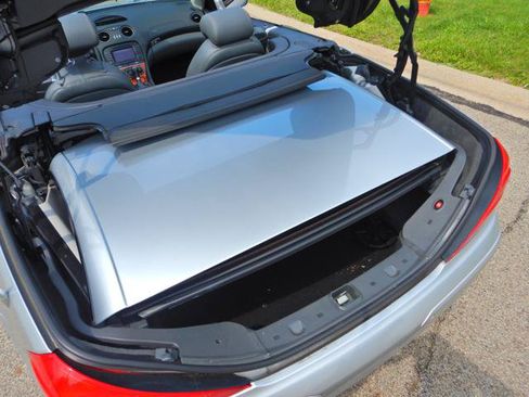 Used 2005 Mercedes-Benz SL 500 image 18