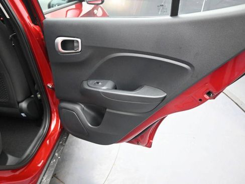 New 2026 Hyundai Venue SE image 30