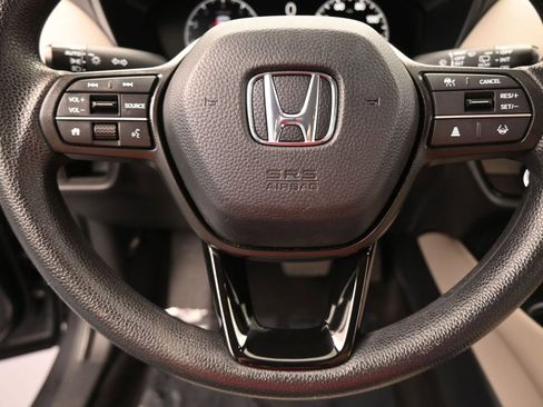 Used 2024 Honda HR-V LX image 29