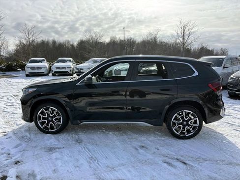 Used 2025 BMW X1 xDrive28i w/ Premium Package image 4