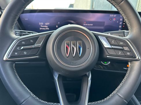 Used 2025 Buick Envision Sport Touring image 32