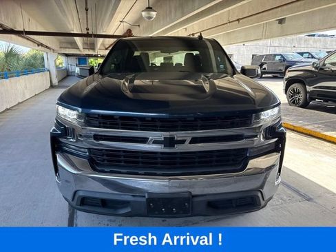 Used 2019 Chevrolet Silverado 1500 LT w/ Trailering Package RWD image 16
