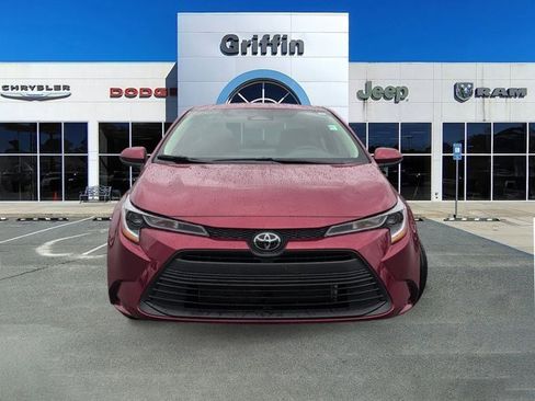 Used 2024 Toyota Corolla LE image 12