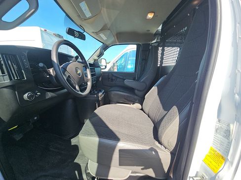 Certified 2025 Chevrolet Express 2500 w/ Driver Convenience Package RWD image 5